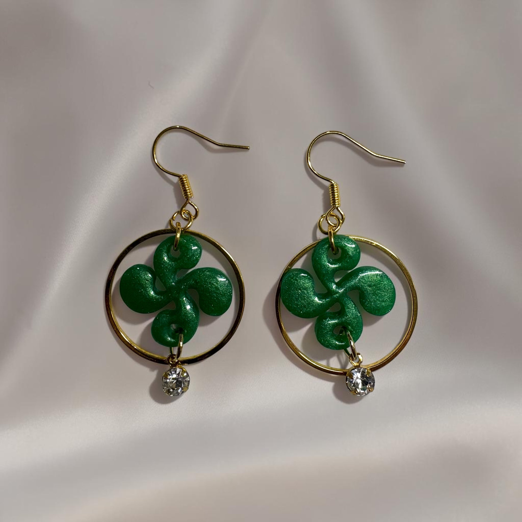 Boucles d'oreilles Croix Basque - Vert Nacré
