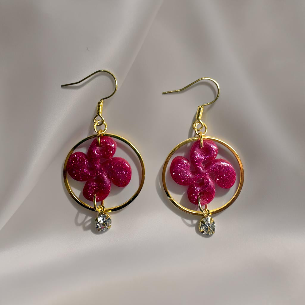 Boucles d'oreilles Croix Basque - Rose Fuchsia Pailleté